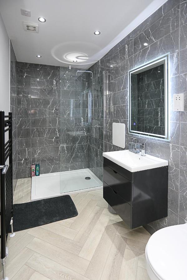 No1 Luxury Service Apartments Belfast Buitenkant foto