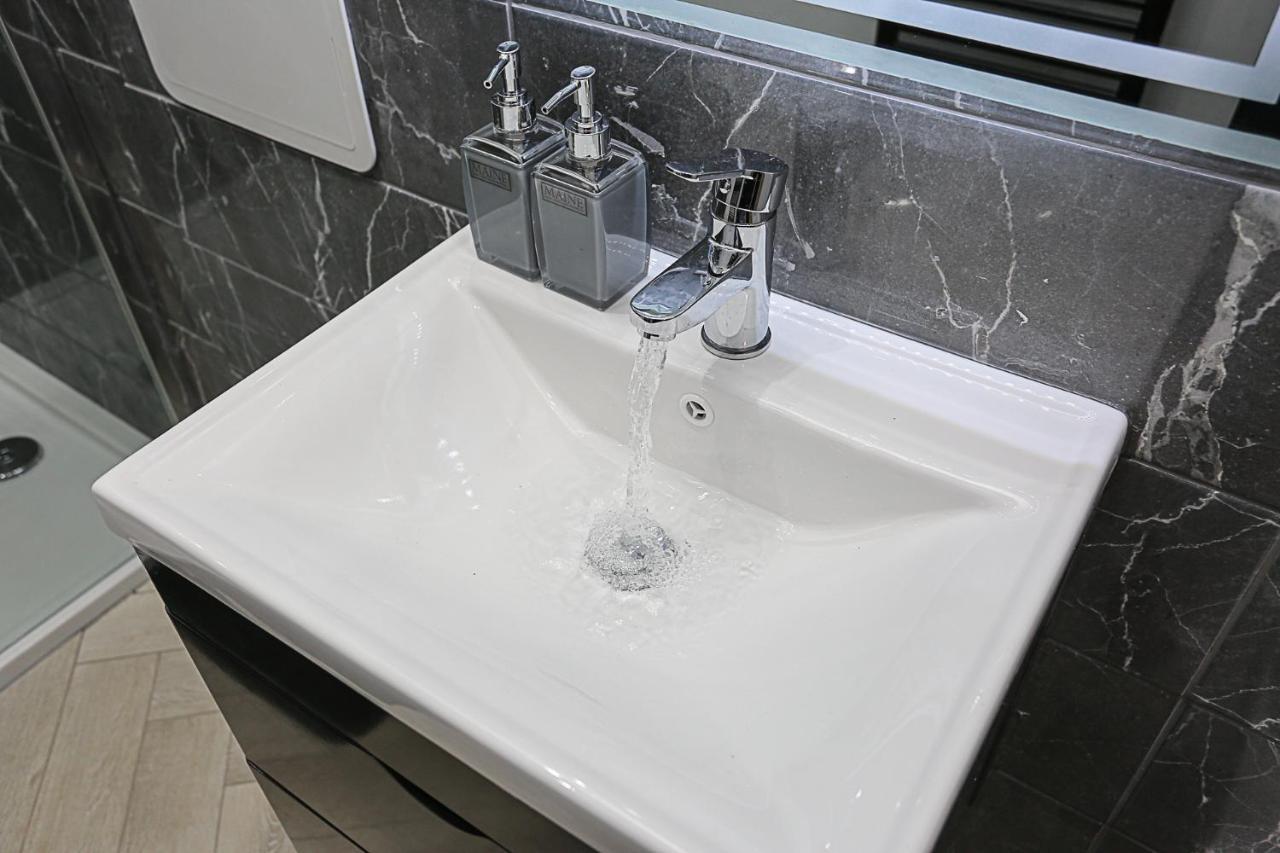 No1 Luxury Service Apartments Belfast Buitenkant foto